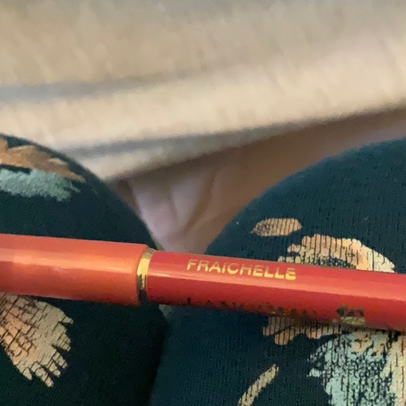 Lancome lip liner - Picture 2 of 4